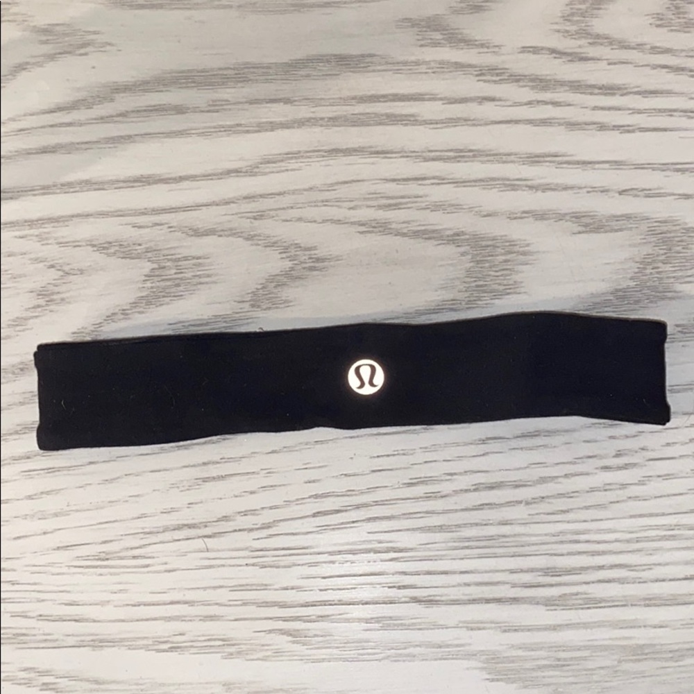 Black Lululemon Headband